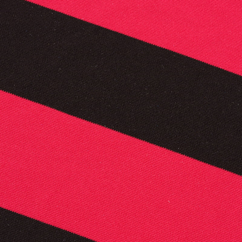 Rood en zwart gestreepte kettinggebreide stof